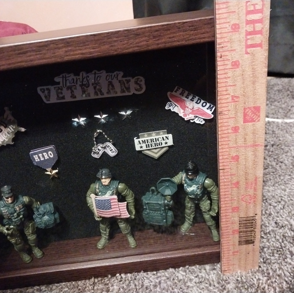 Military Shadow Box - Picture 3 of 4